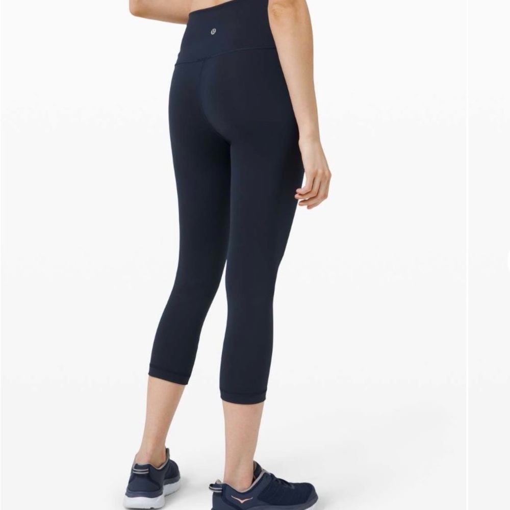 Lululemon wunder train leggings 21”, true navy, size 4